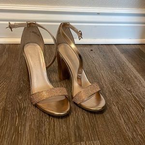 Sparkly High heels